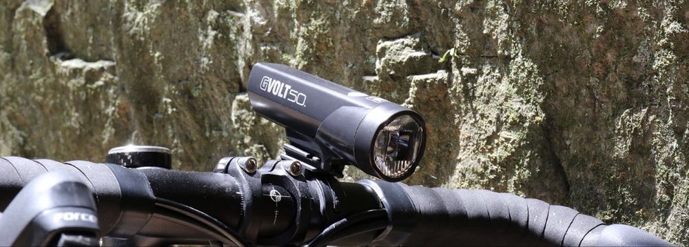 Cateye GVolt 50 to kompaktowa i niezawodna lampka rowerowa