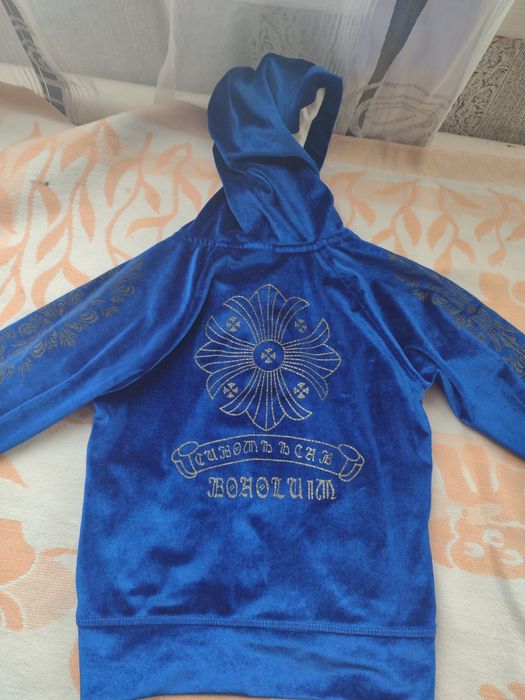 Продам велюровий костюм для хлопчика