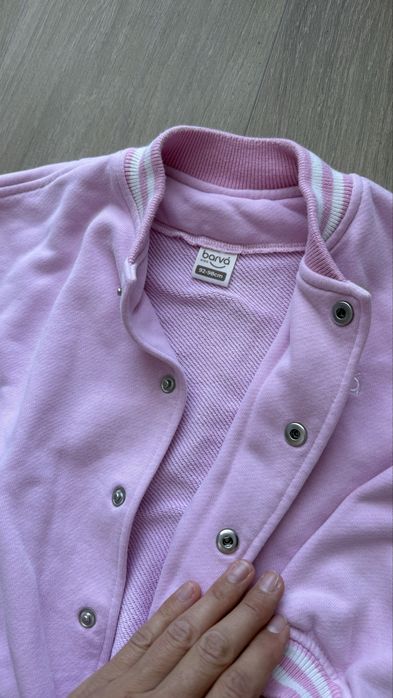 Dwie bawełniane bluzy  98