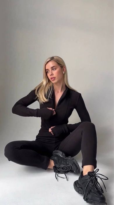 Утеплений комбінезон на потайній застібці. В наявності !