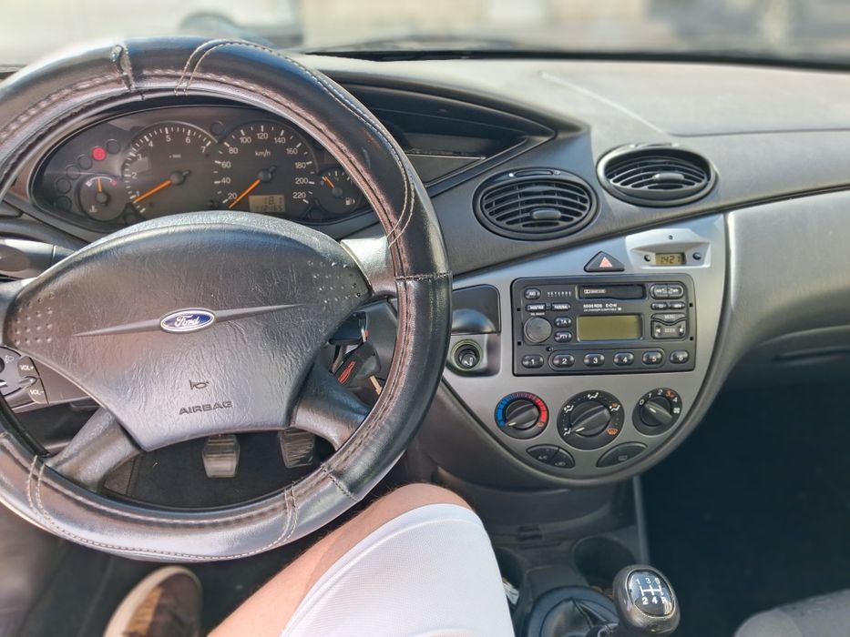 Ford focus 1.4i 2002 com apenas 112000kms
