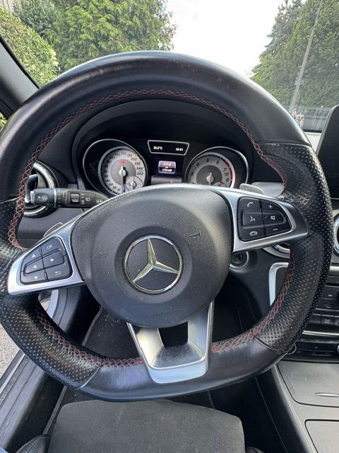 Mercedes-Benz GLA pierwszy właściciel, kupiony od dealera Mercedesa