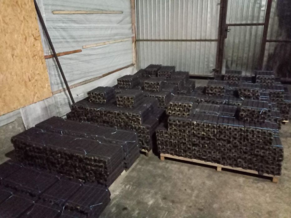 Продам линию по производству топливных брикетов пеникей