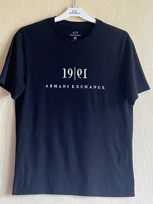 Футболка Armani розмір ХS