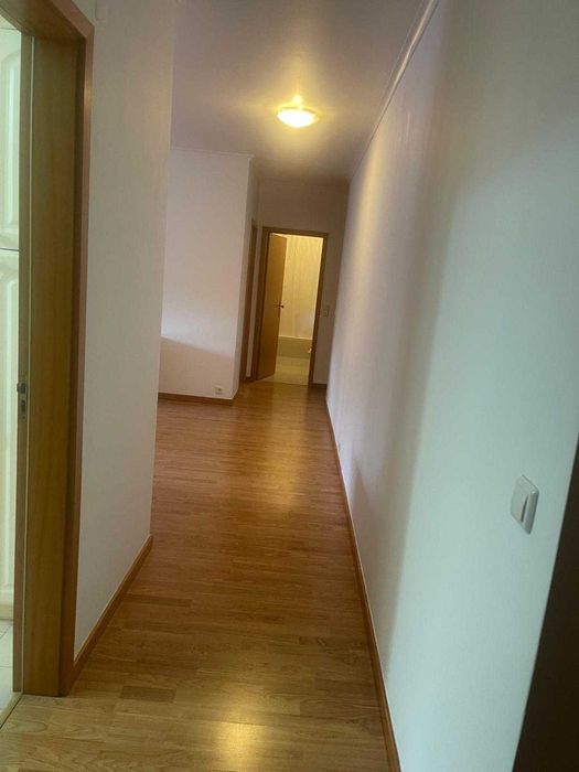 Apartamento T2 em Queluz