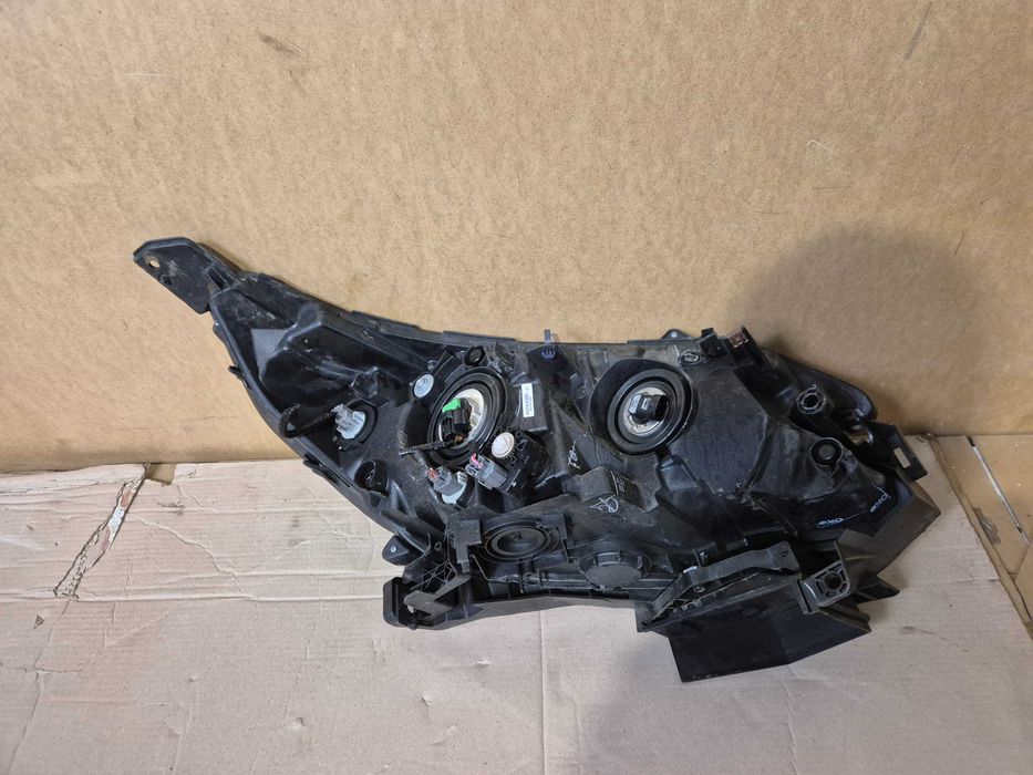 Honda CR-V IV lift lampa przednia lewa przód led.