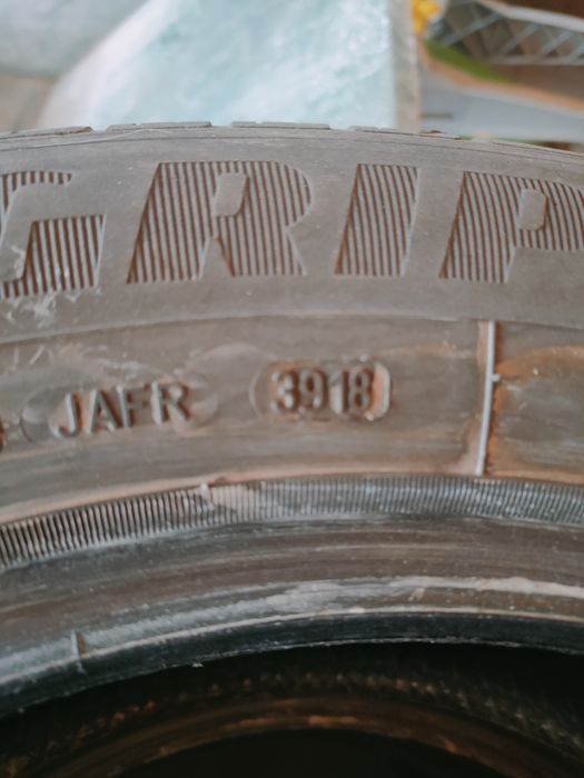 Opony 17" lato GOODYEAR