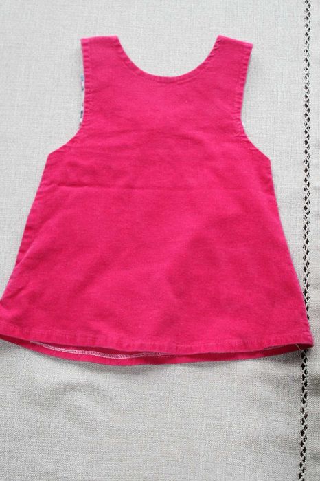 Sukienka sztruksowa rozm. 86/92