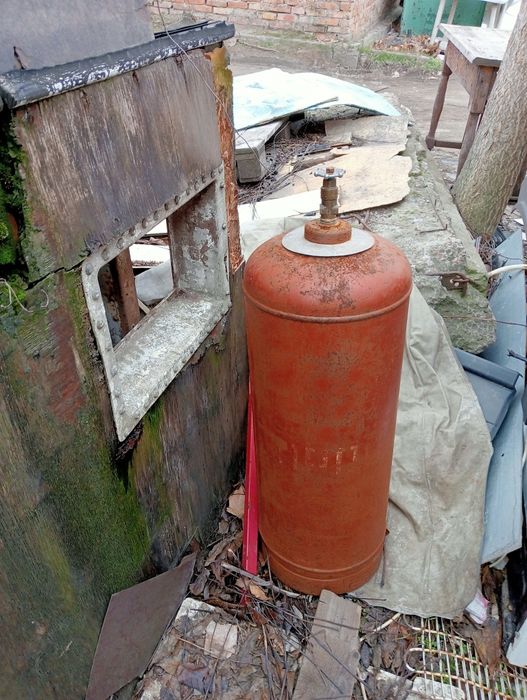 Продам кислородные баллоны