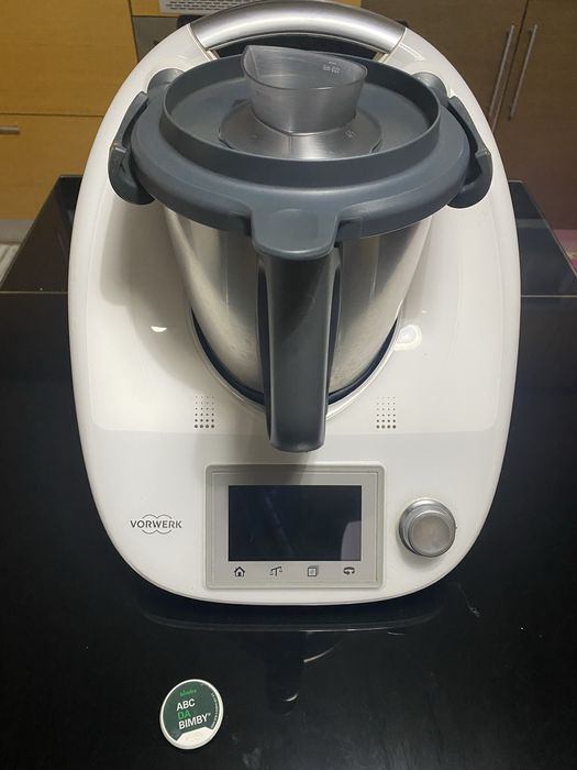 Bimby TM5 com acessórios + chave livro ABC