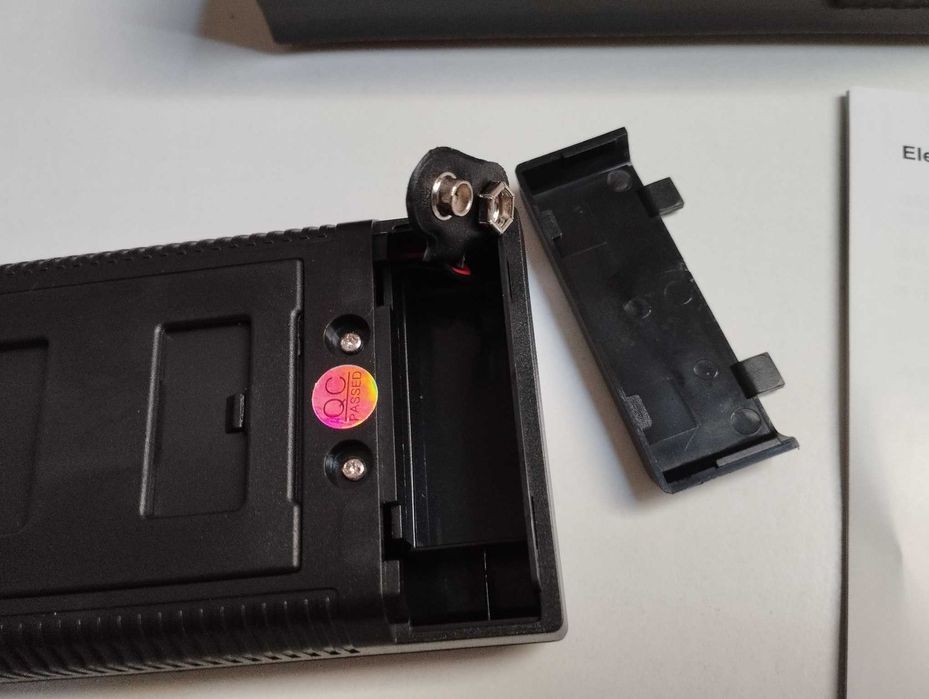 Detetor de radiação eletromagnética, medidor, caça fantasma