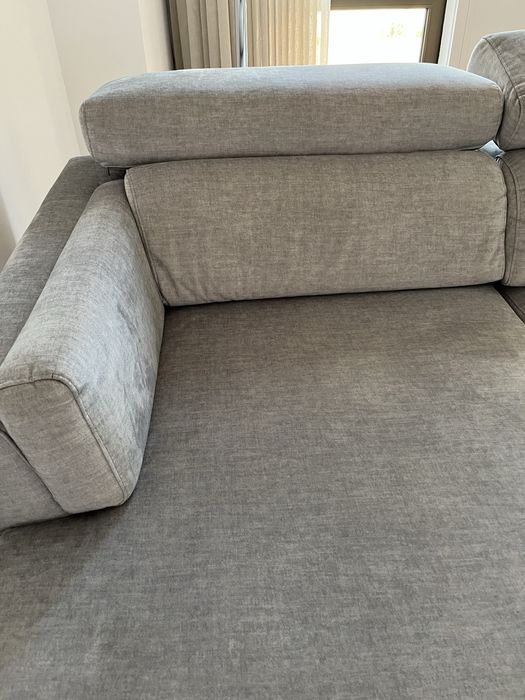 Sofá com Chaise Longue