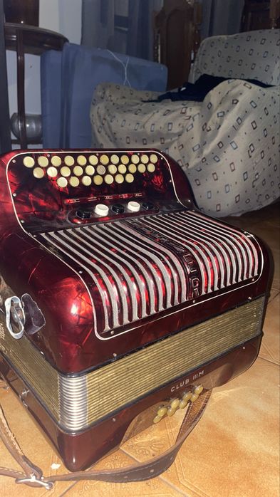 Hohner Club IIIM