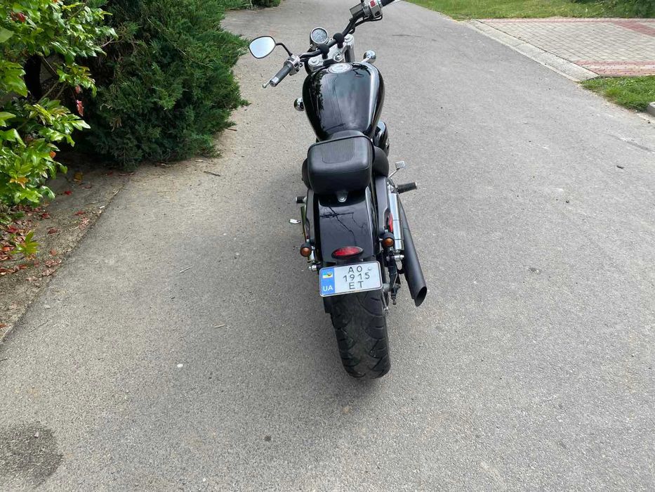 мотоцикл Suzuki VZ800