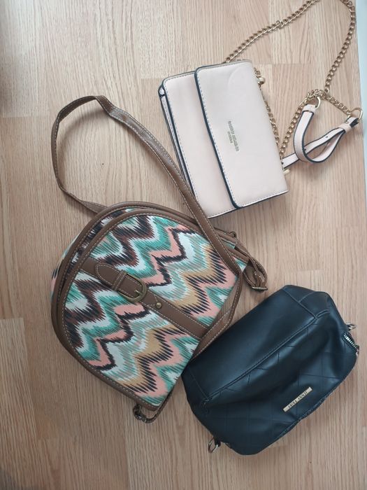 Trzy torebki , całość.