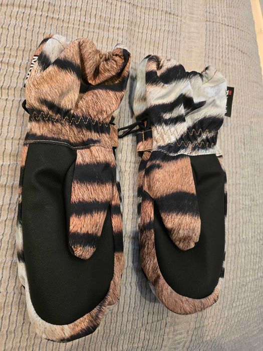 Komplet narciarski dla dziecka - kurtka 116, spodnie 122, rękawiczki