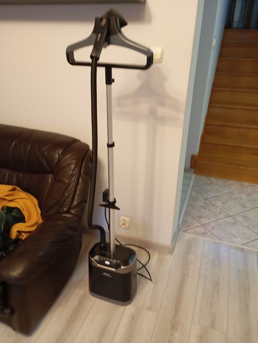 Sprzedam parownicę stojąca firmy Tefal.
