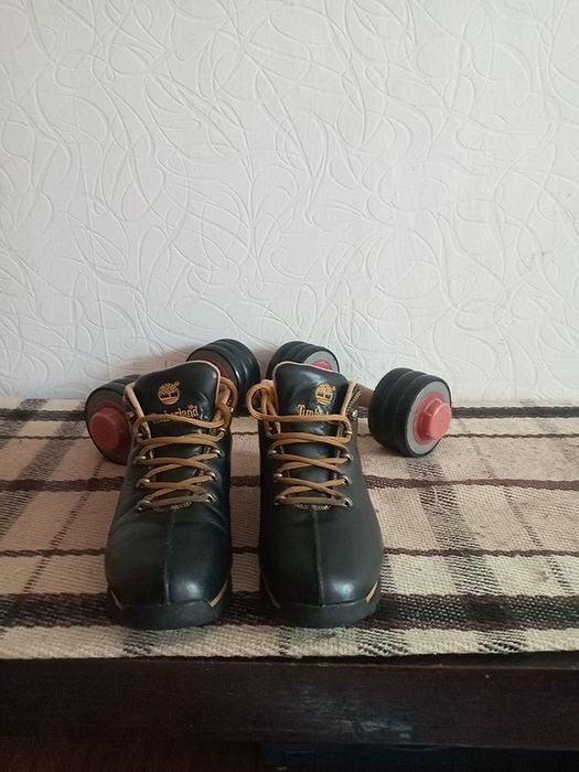 Продам чоловічі черевики  Timberland.Оригінал,натуральна шкіра.