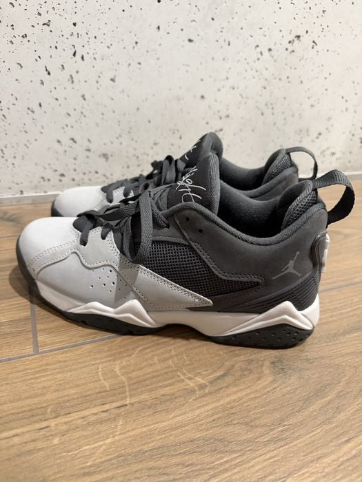 Nike Buty Air Jordan MVP 92  szare  grey 40.5 (25,5cm) jak Nowe