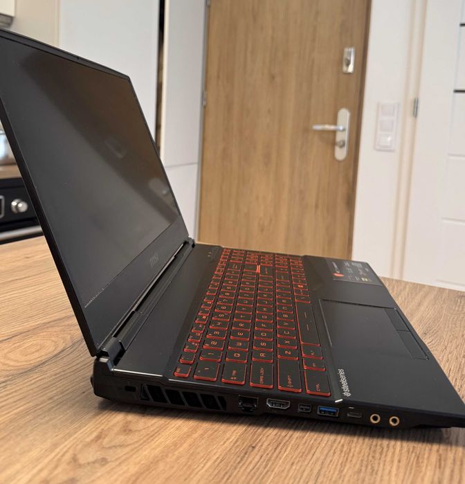 Gaming Laptop MSI GL65 i7 / 32GB RAM / Win11 / RTX2070