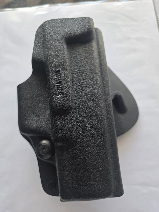 Kabura Walther     .