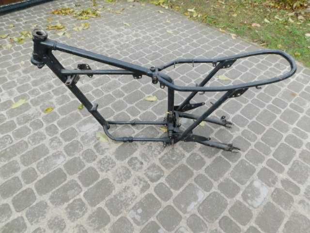 rama Triumph T100 C ,bdb stan, okazja