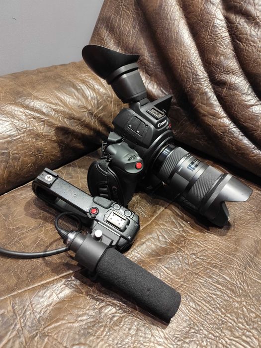 Kamera Canon C100 mark II+sigma 18-35.1.8