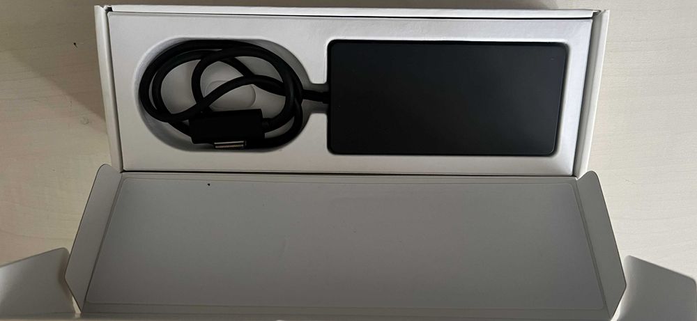 Stacja dokująca Surface 3, 4, Surface book