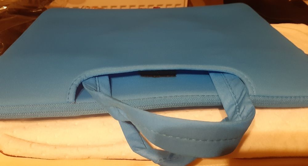 Pokrowiec na laptop, etui, torba 14'
