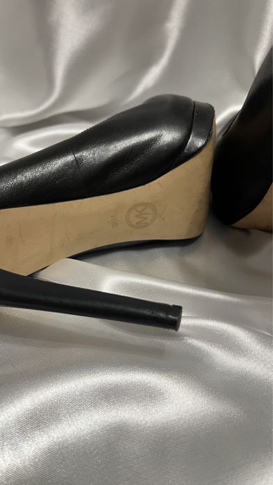 Чорні шкіряні туфлі-човники michael kors hamilton