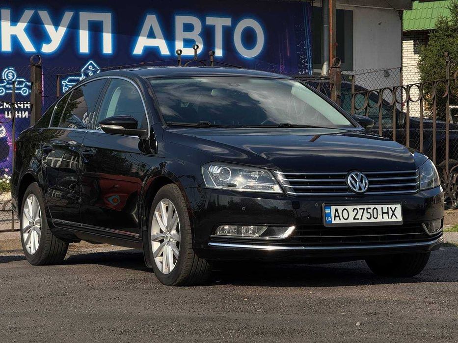 Volkswagen Passat B7 2011, 2.0 дизель, автомат