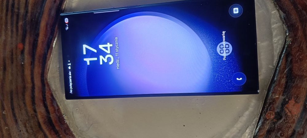 Samsunga Galaxy S23 ultra.