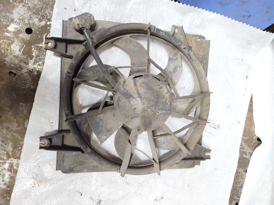 Вентилятор радіатора Kia Sephia 2