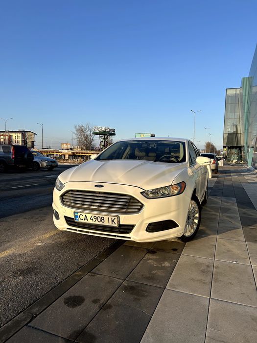Ford fusion hybrid 2013 (2014)