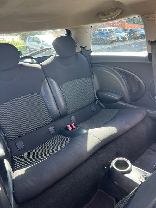 MINI Cooper (3 portas)