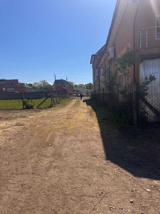 Здам складську базу 522 м² • 2 ангари • 43 сотки • Закарпаття