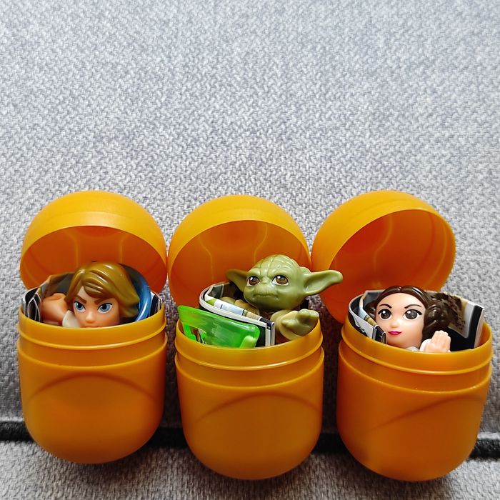 9 x Kinder Niespodzianka Star Wars NOWE