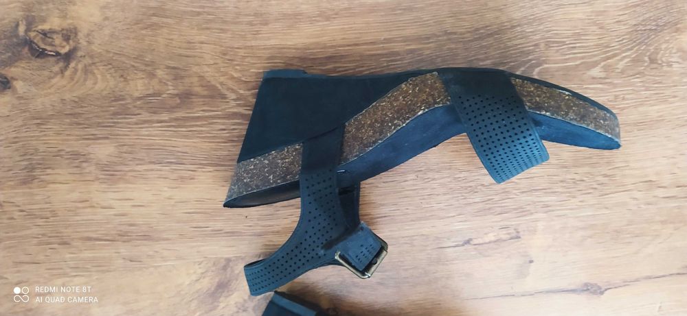 Sandały na koturnie 38 Deichmann platformie