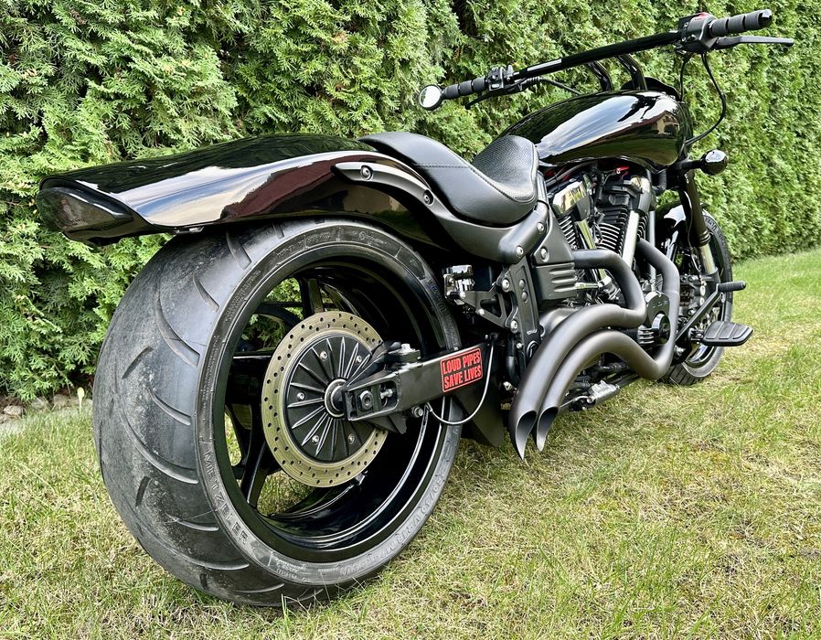 Yamaha XV1700 Road Star Warrior Custom, koło 260