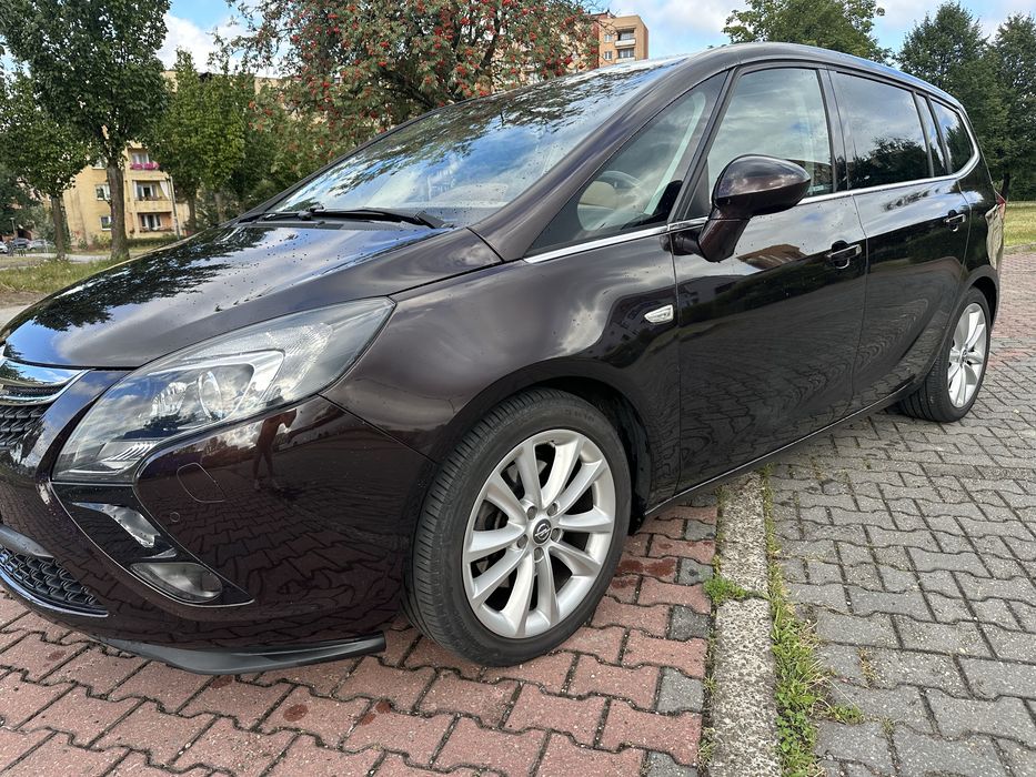 Opel Zafira 2.0 SportTourer 7-osob MAX opcja przebieg 120tys.km