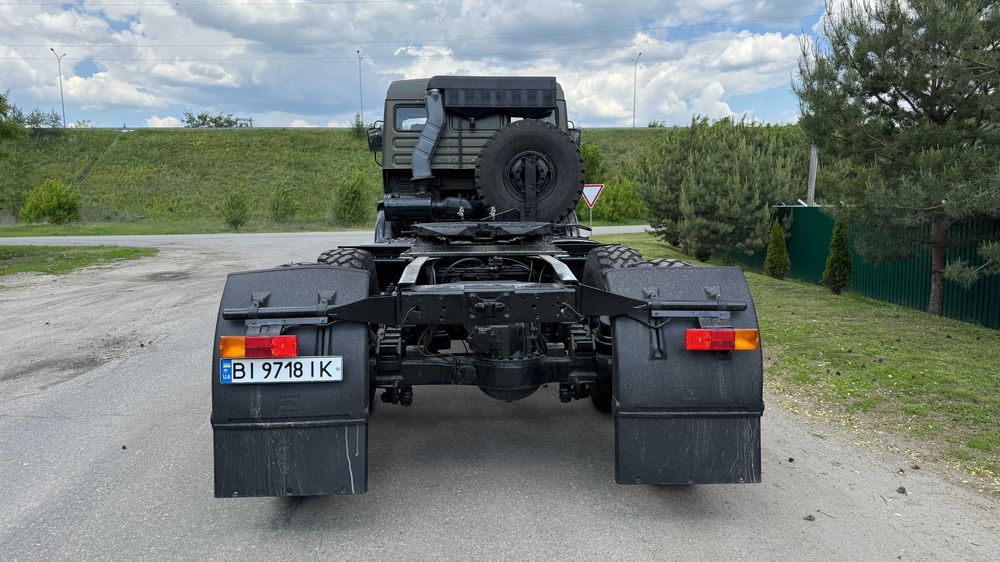 КАМАЗ 4310 Сідловий тягач