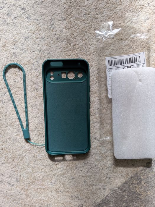 чехол на Google Pixel 9 pro XL dark green