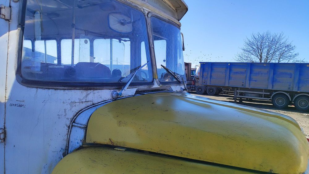 Автобус КАВЗ 3270