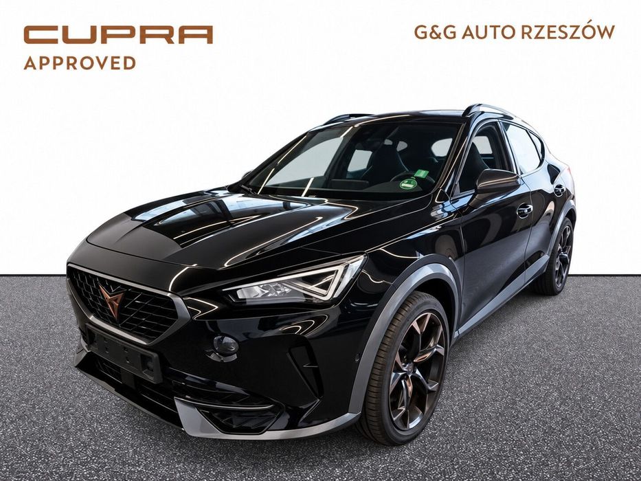Cupra Formentor VZ 4Drive DCC ACC Keyless Park Assist Kamera Hak elektryczny Ambiente