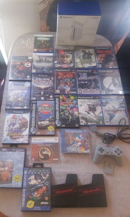 Retrô Jogos e acessórios.