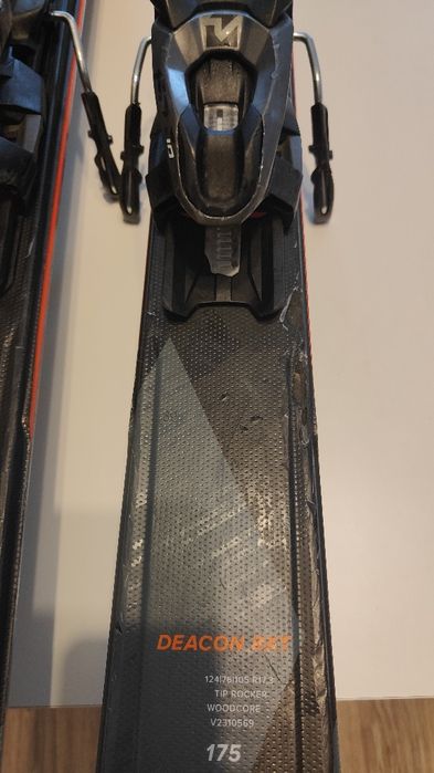 Narty, buty narciarskie, kijki