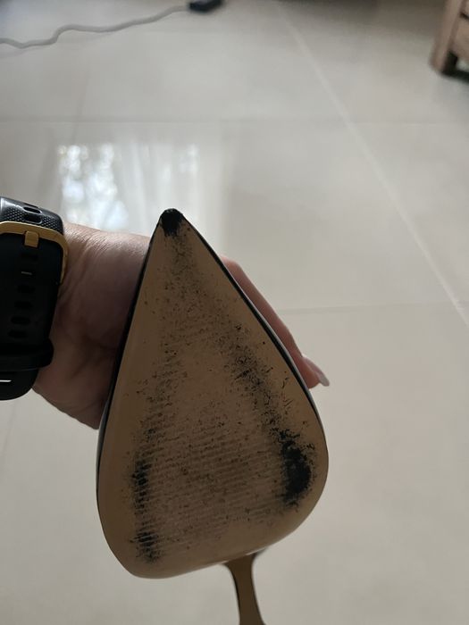 Buty szpilki Carini skorzane 39