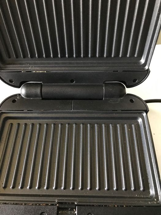 Sandwicheira para tostas ou torradas nova