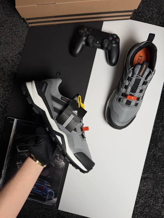 Чоловічі кросівки адідас Adidas Terrex Skychaser Light Grey Black