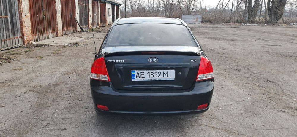 Кіа черато 2.0газ /бенз